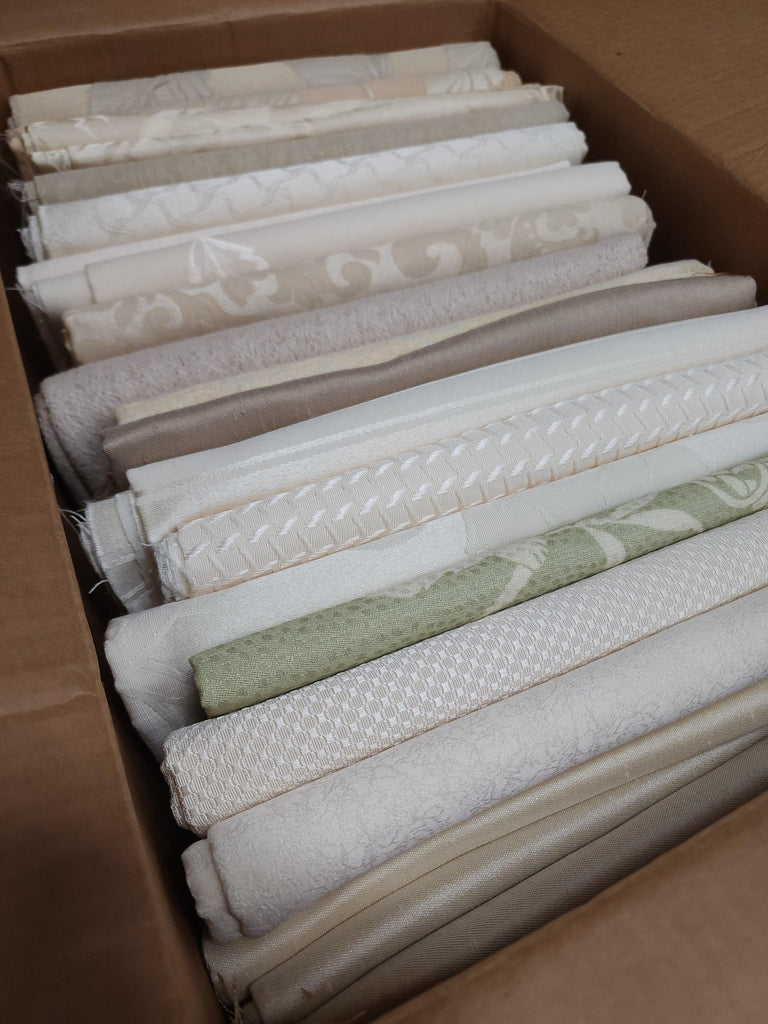 Lot of 20 Mixed Vintage Ivory Fabric Yards Scraps - LushesFabrics